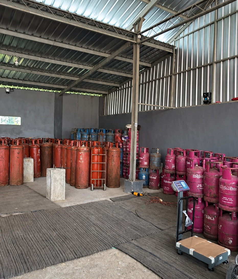 Gudang penyimpanan gas LPG Mitra Gas Utama di Dalung, Bali